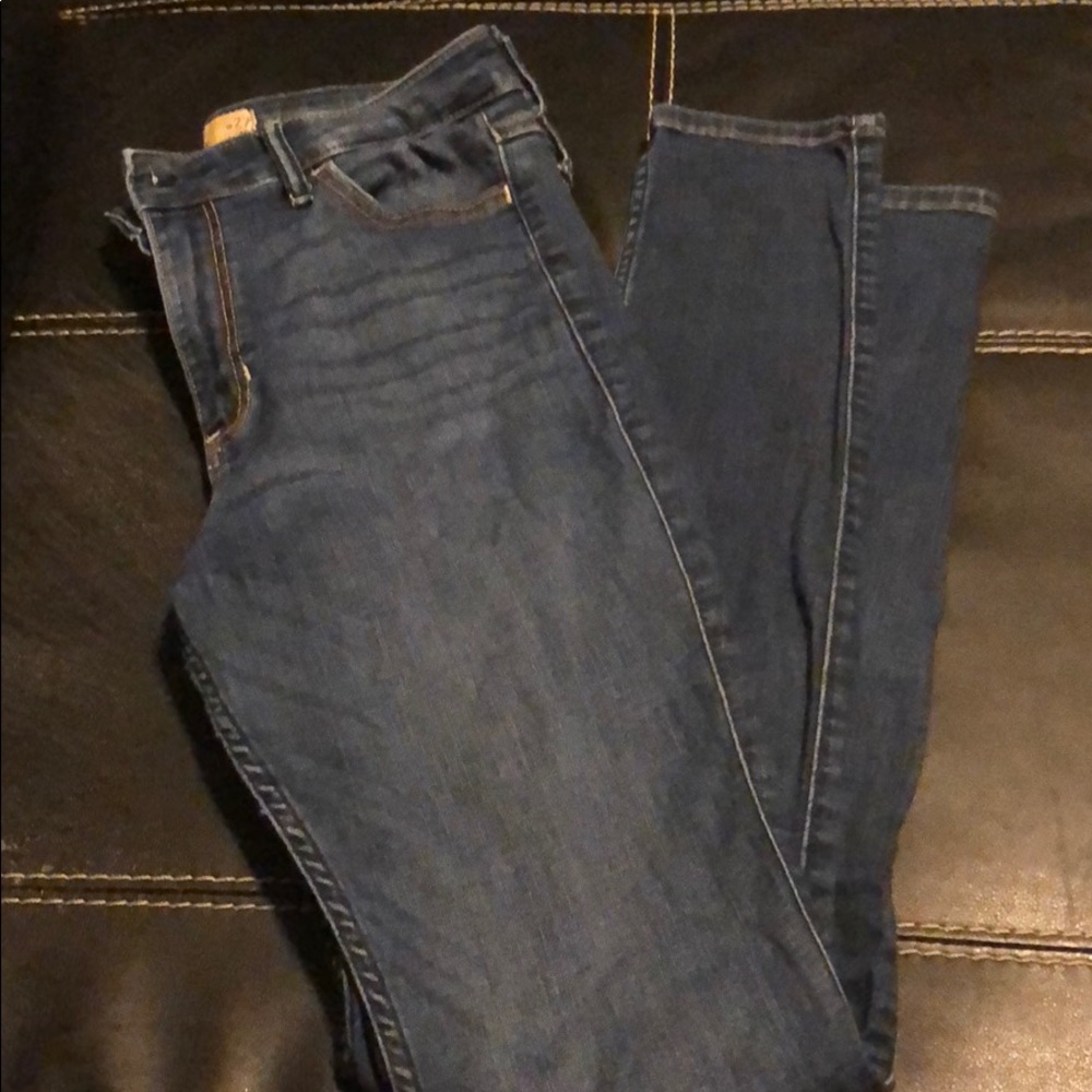 Hollister Stretchy Super Skinny High Rise
